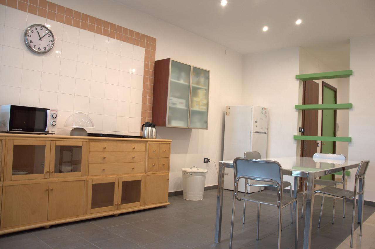 B&B "San Paolo" Napels Buitenkant foto